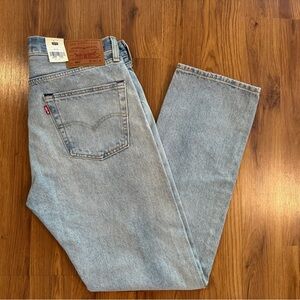 NWT 501 Levi's Light Wash Jeans 34x32